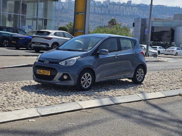 יונדאי I10
