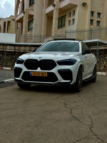 ב מ וו X6