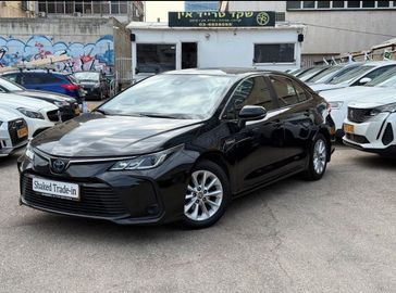 טויוטה קורולה