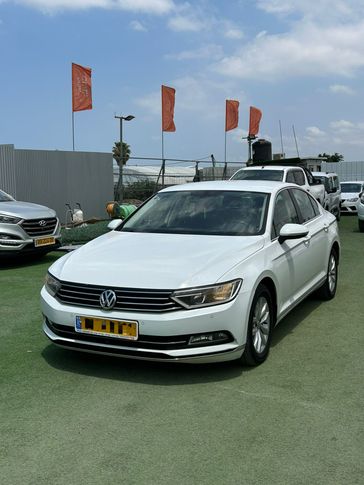 פולקסווגן פאסאט