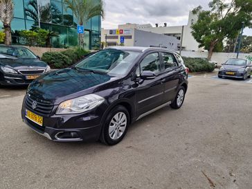 סוזוקי SX4 CROSSOVER