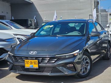 יונדאי אלנטרה