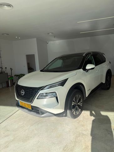 ניסאן X TRAIL