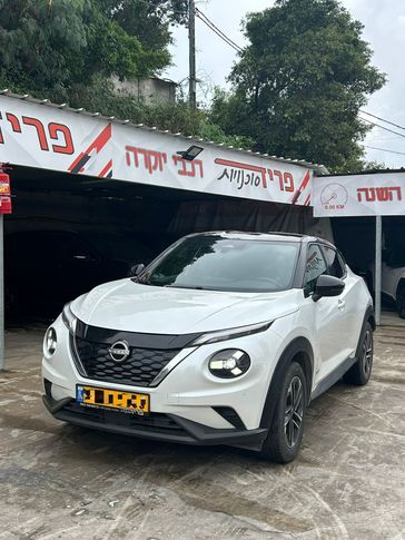 ניסאן ג'וק