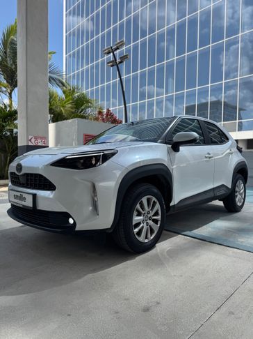 טויוטה יאריס קרוס