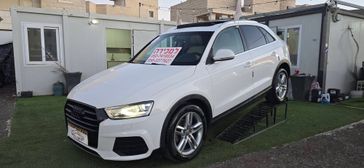 אאודי Q3