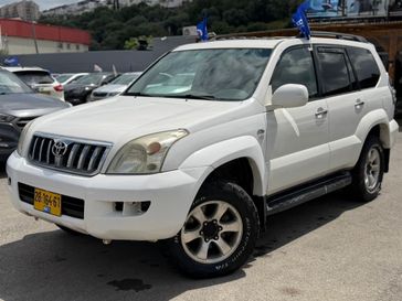 טויוטה לנד קרוזר