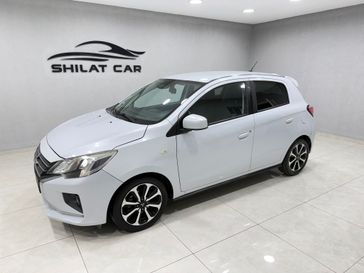 מיצובישי ספייס סטאר