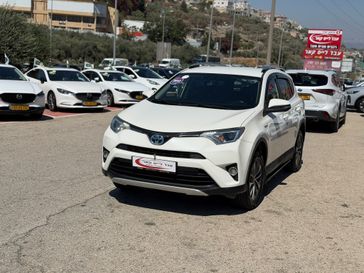 טויוטה RAV4