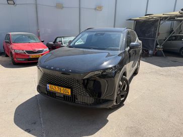 אומודה 7 PHEV