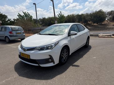 טויוטה קורולה