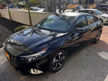 יונדאי אלנטרה