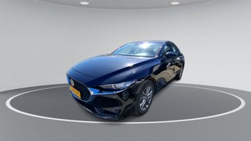 מזדה 3