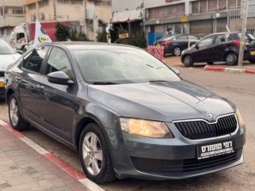 סקודה אוקטביה