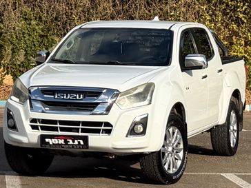 איסוזו D-Max