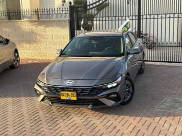 יונדאי אלנטרה