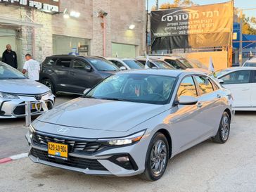 יונדאי אלנטרה