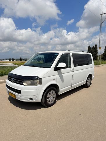 פולקסווגן T5