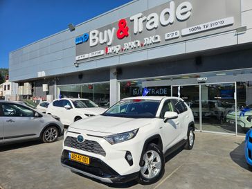 טויוטה RAV4