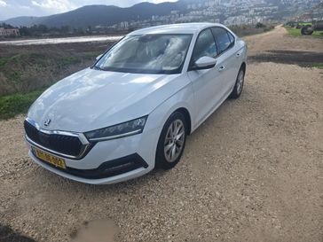 סקודה אוקטביה