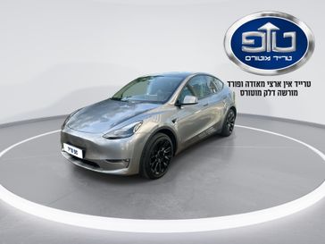 טסלה MODEL Y