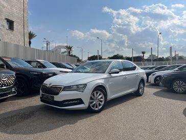 סקודה סופרב