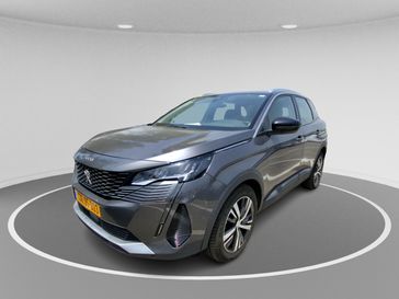 פיג'ו 3008