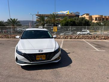 יונדאי אלנטרה