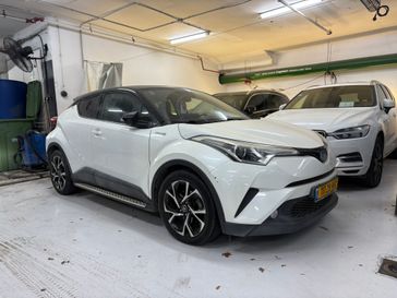 טויוטה C-HR