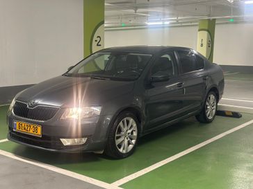 סקודה אוקטביה