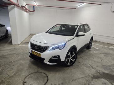 פיג'ו 3008