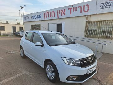 דאציה סנדרו