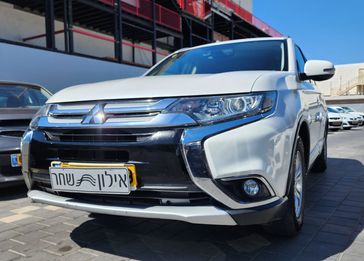 מיצובישי אאוטלנדר