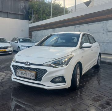 יונדאי I20