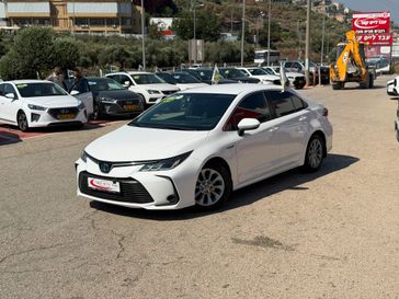 טויוטה קורולה