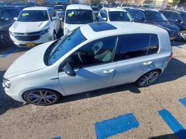 פולקסווגן גולף