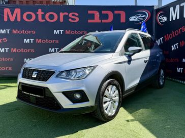 סיאט ארונה