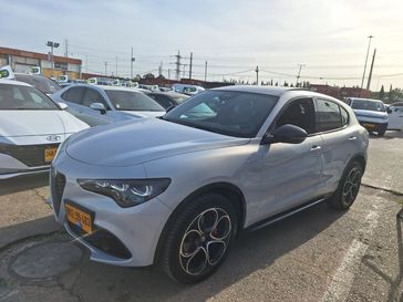 אלפא רומיאו סטלביו