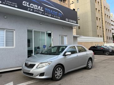 טויוטה קורולה