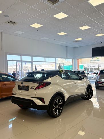 טויוטה C-HR