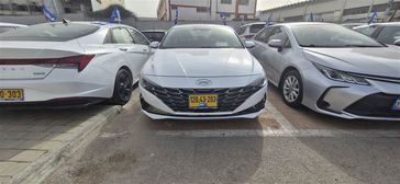 יונדאי אלנטרה