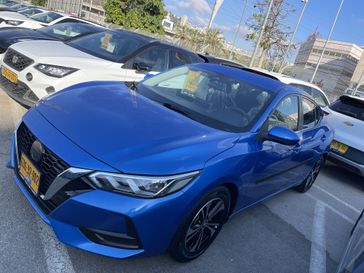 ניסאן סנטרה