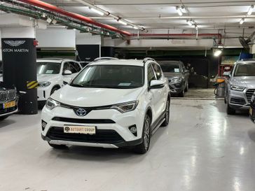 טויוטה RAV4