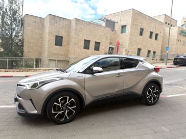 טויוטה C-HR