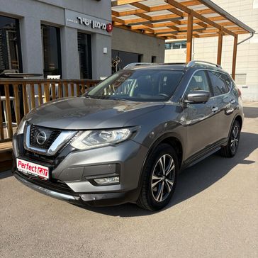 ניסאן X TRAIL