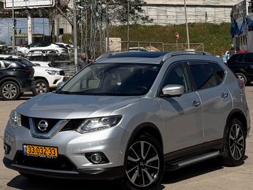ניסאן X TRAIL