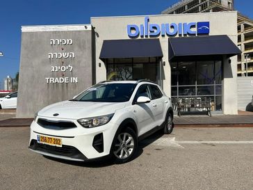 קיה סטוניק