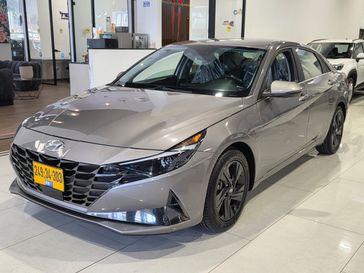 יונדאי אלנטרה