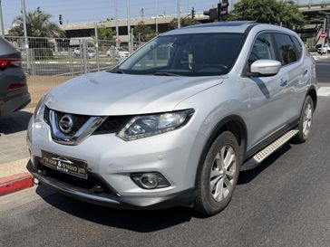 ניסאן X TRAIL