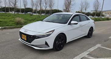 יונדאי אלנטרה